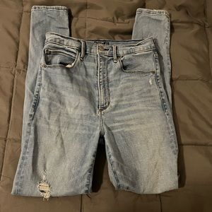 Abercrombie & fitch ULTRA HIGH RISE
SUPER SKINNY jeans